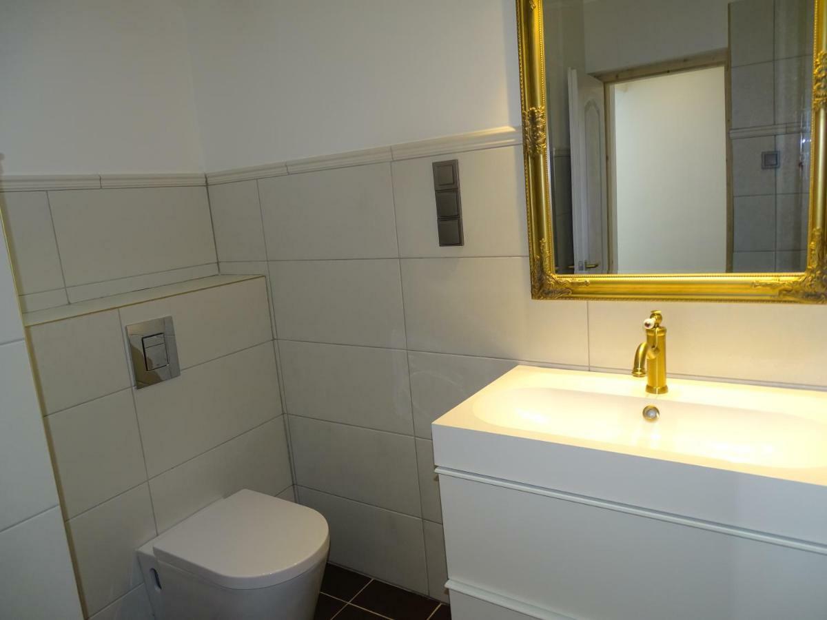 Appartement Dorothy 3 à Siófok Extérieur photo