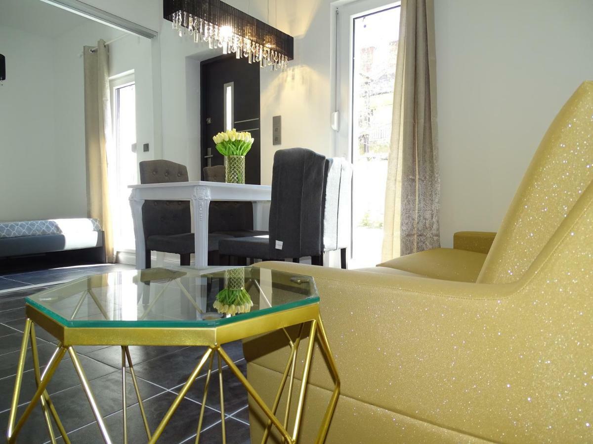 Appartement Dorothy 3 à Siófok Extérieur photo