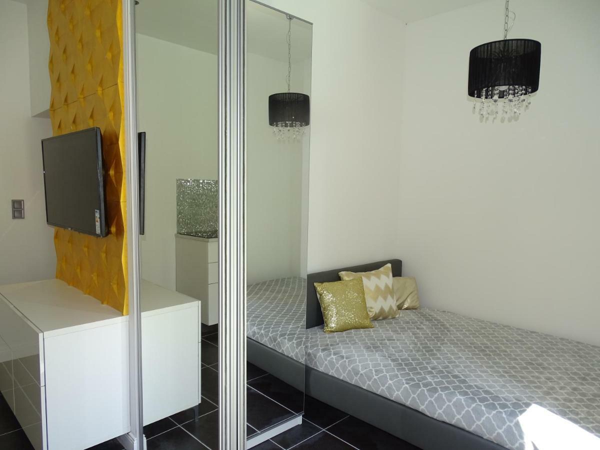 Appartement Dorothy 3 à Siófok Extérieur photo