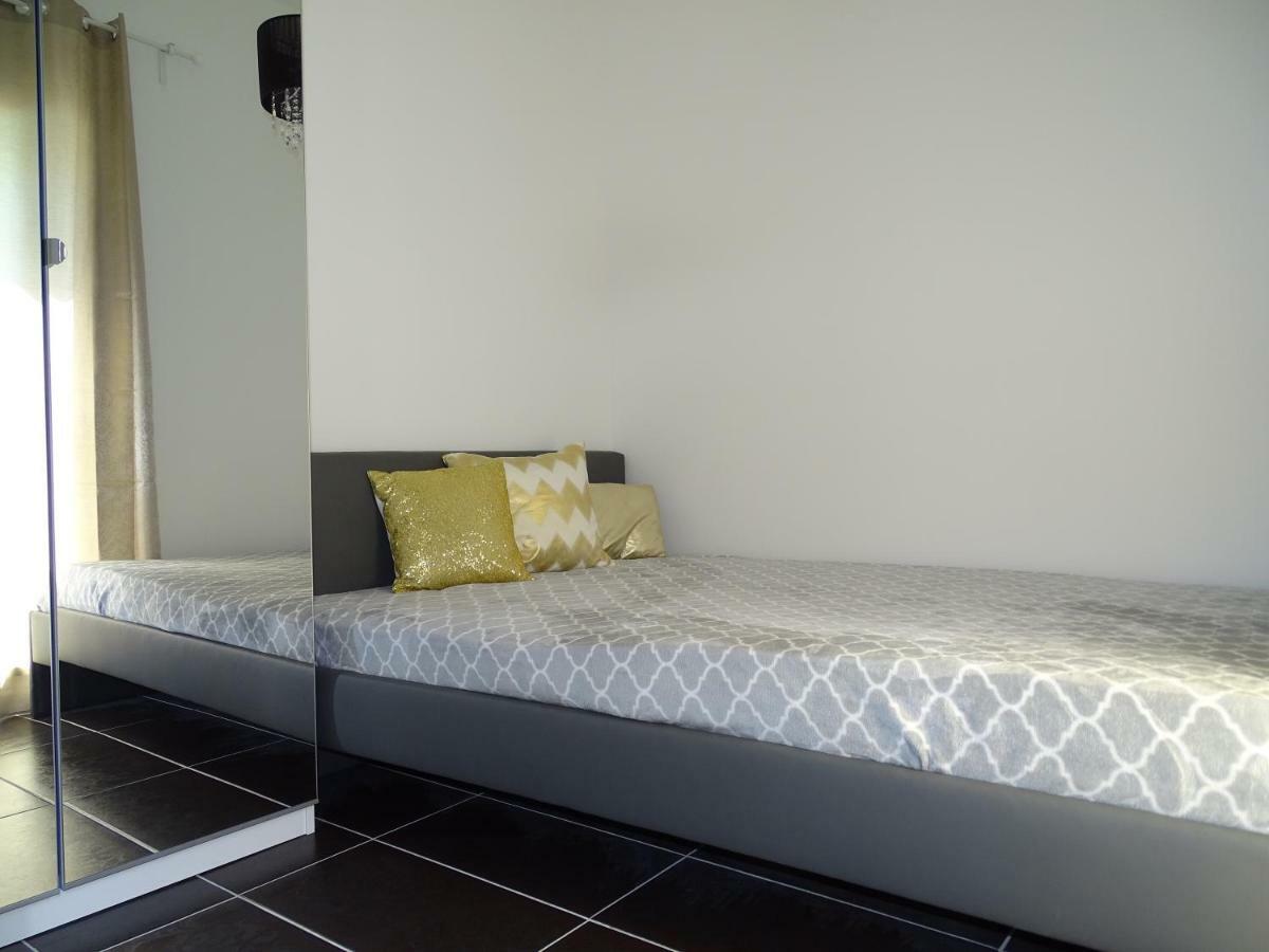 Appartement Dorothy 3 à Siófok Extérieur photo