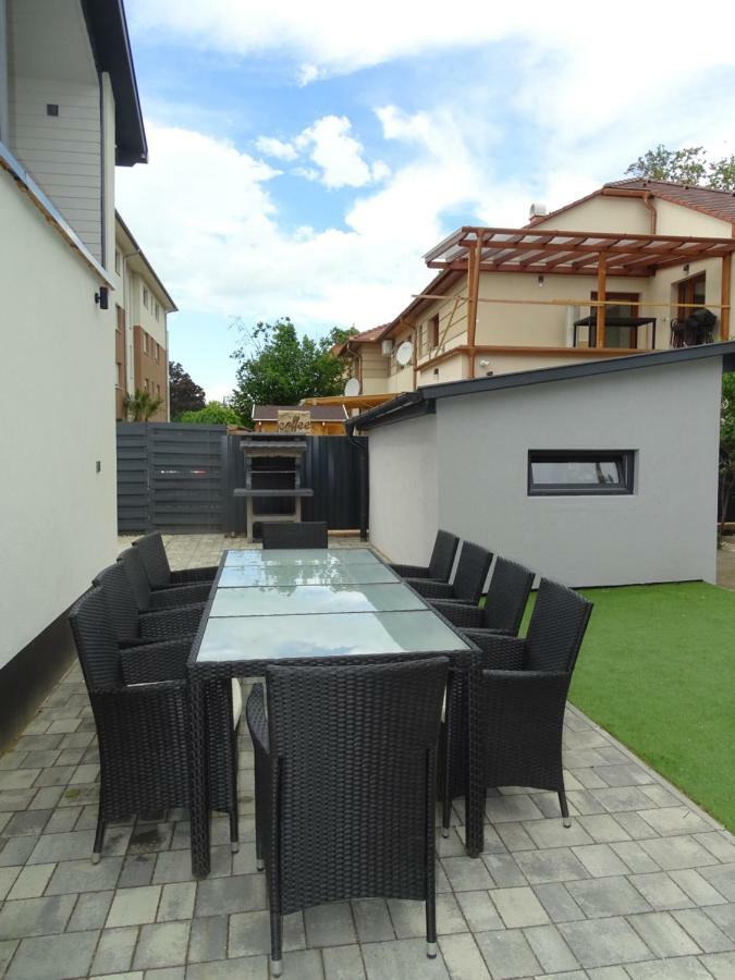 Appartement Dorothy 3 à Siófok Extérieur photo